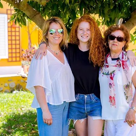 Quinta Almargem Lusitano - مزرعة للإقامة