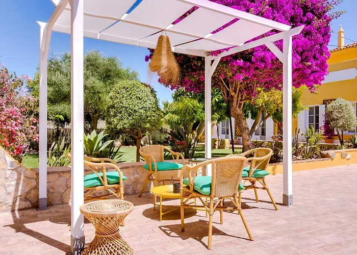 Quinta Almargem Lusitano - *