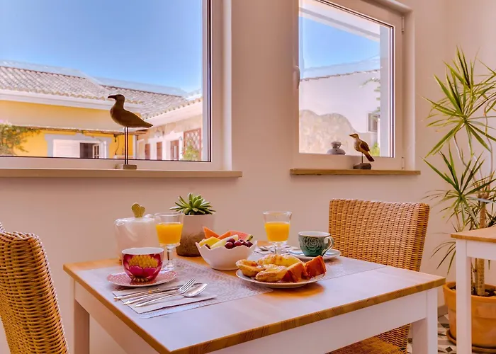 Quinta Almargem Lusitano - مزرعة للإقامة *